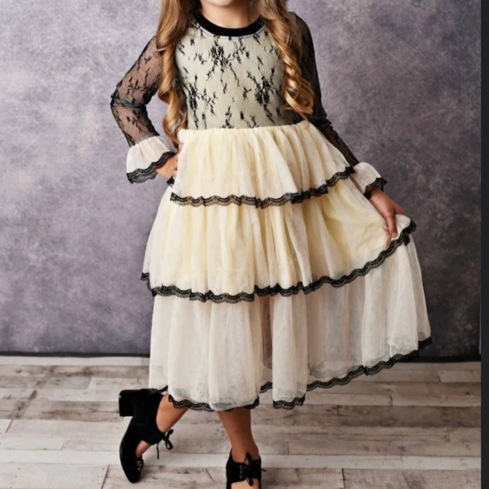 French Bella Lace BRAND NEW